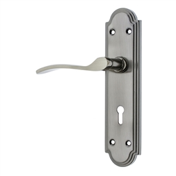 M7K20 - 3 Lever Lockset Ballerina 8"